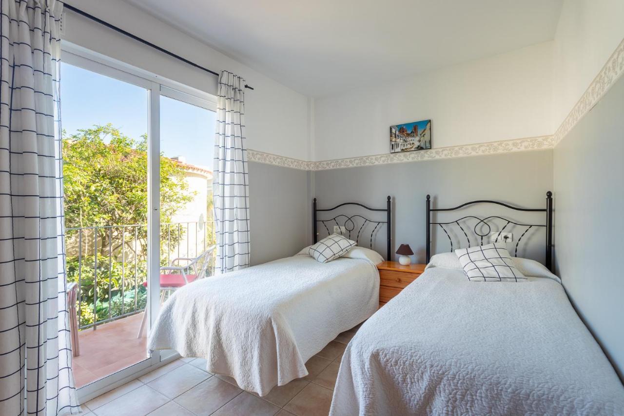 Apartamentos Mundaka Albir El Albir Luaran gambar